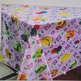 Mușama cu model fructe – 1,4 × 50 m
