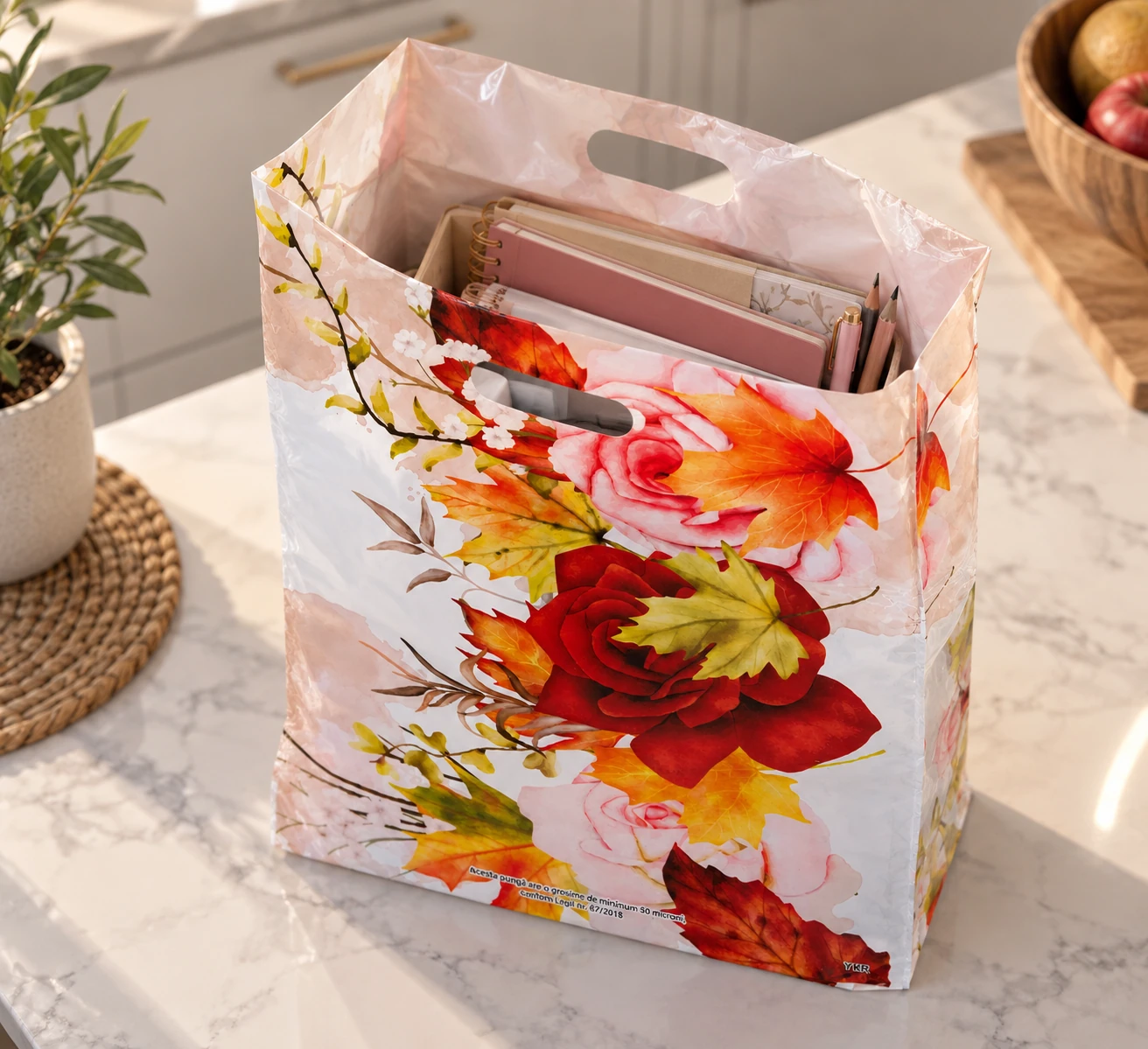 Pungi cu imprimeu floral – model 2 – 40 × 50 cm – mâner cu buclă