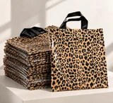Pungi cu imprimeu leopard 30 × 40 cm – mâner cu buclă